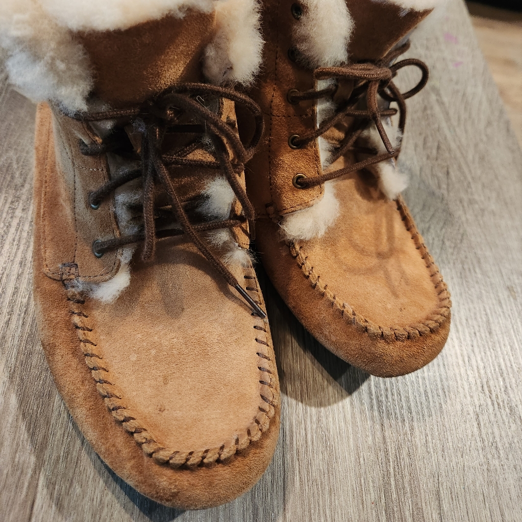 Ugg Half Boot